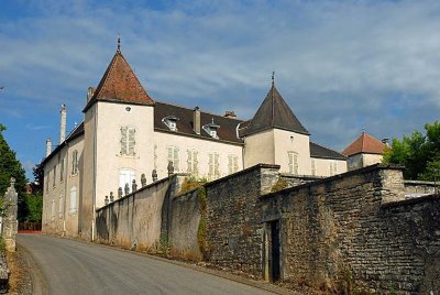 MAISON FORTE DE RIVIERE-LES-FOSSES