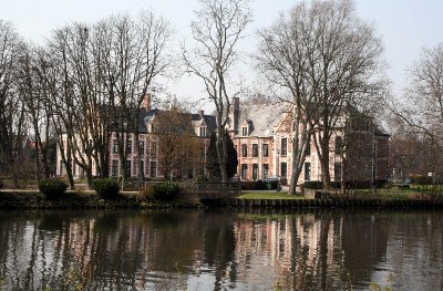 Musée de la Poupée et du Jouet Ancien